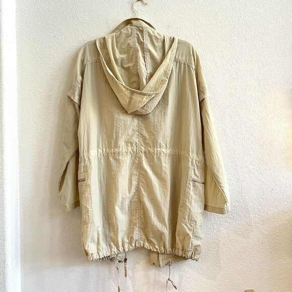 Low Classic Tan Lightweight Combat Jacket With Removeable Hood and Cinched Waist - Picture 3 of 16